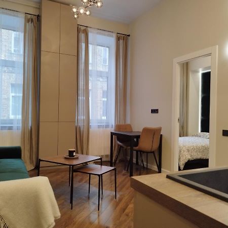 Stylish Central Station Old Town Apart Free Parking ヴィリニュス エクステリア 写真